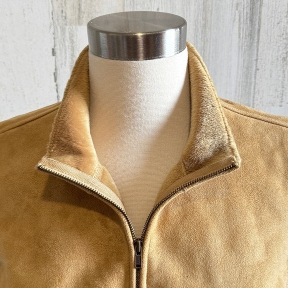 Vintage Honey Faux Suede Vest Buckskin Style – Large NWT - Picture 7 of 9